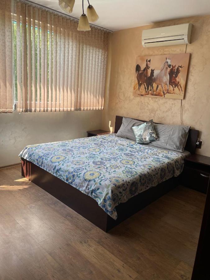 شقة Lotos Apartament بورغاس المظهر الخارجي الصورة